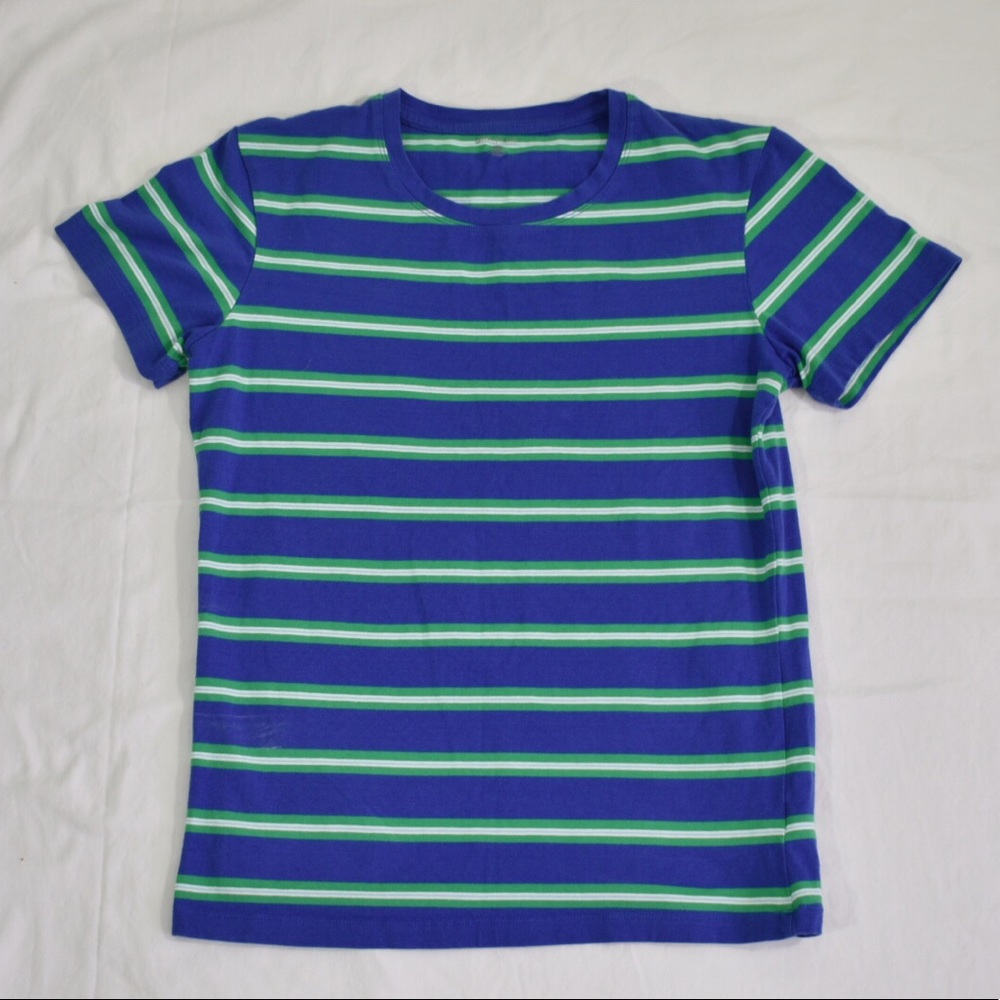 Great Nw Blue and green striped T shirt